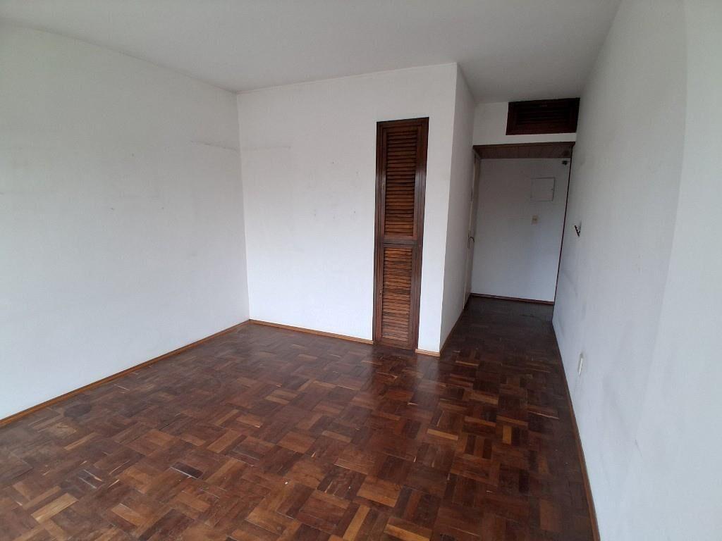 Venta Pocitos 1 dormitorio terrazas cocina con gran office