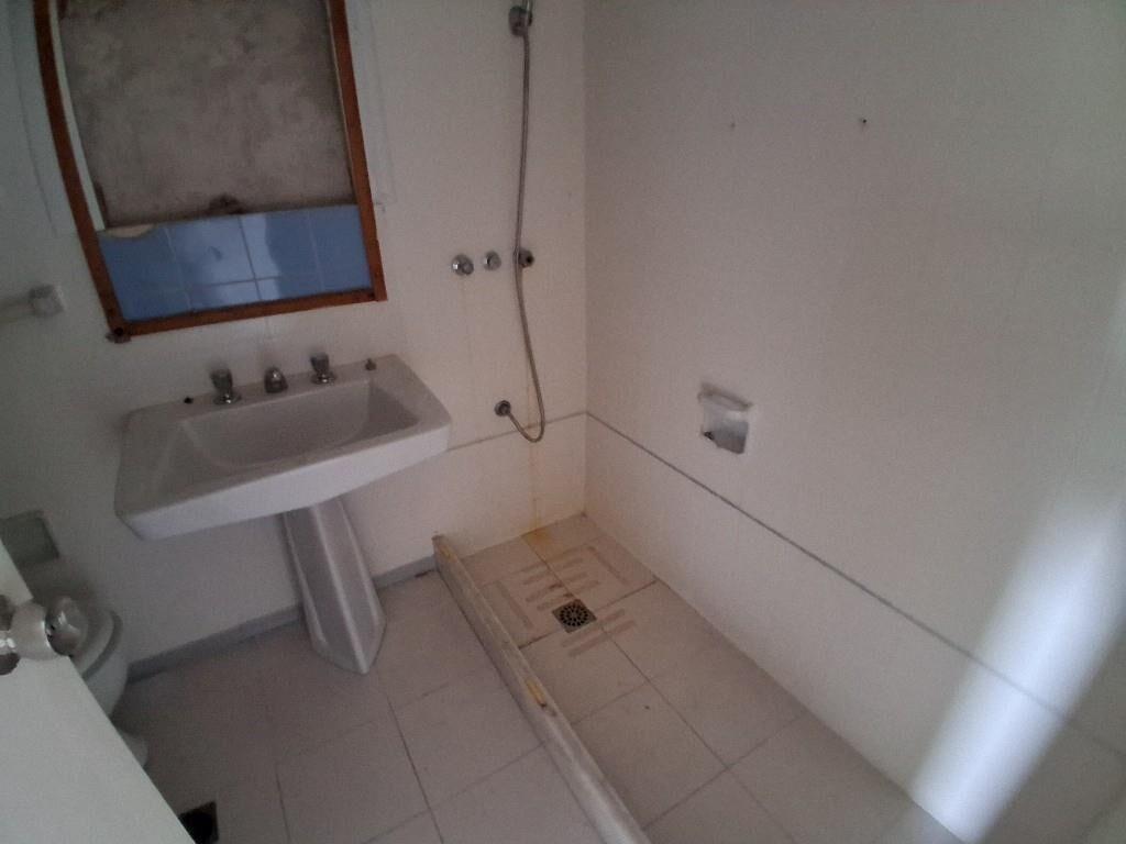 Venta Pocitos 1 dormitorio terrazas cocina con gran office
