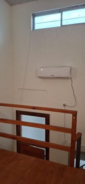 Se Alquila apto Monoambiente duplex interior, calle La Paz
