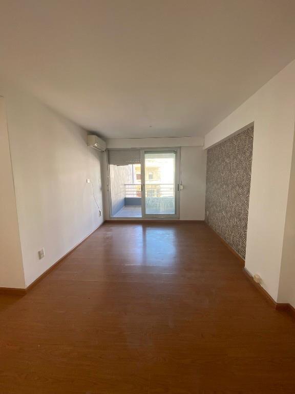 Traspaso Apto.!! 1 Dorm. c/ garaje P. Carretas!!