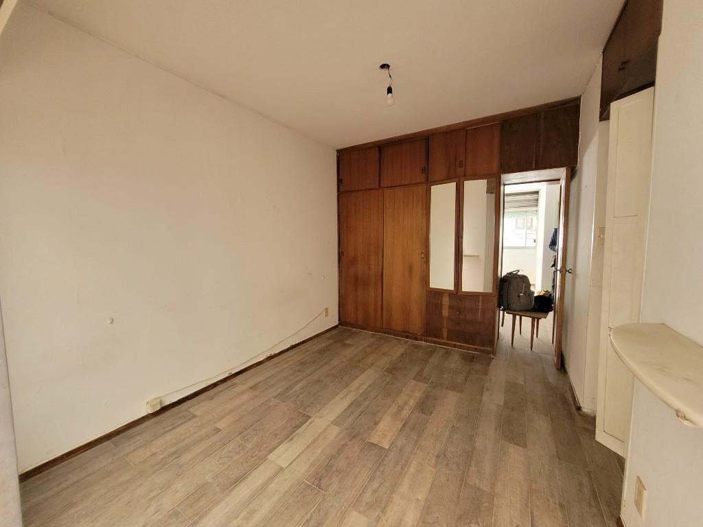 Alquiler 1 Dormitorio con Patio en el Centro - REF AA1085