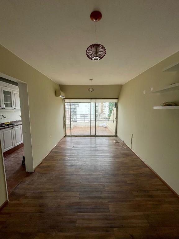 POCITOS NUEVO. SE ALQUILA PENTHOUSE DE 2 DORMITORIOS 2 BAÑOS