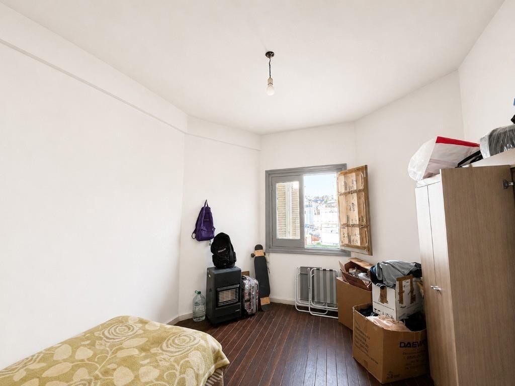 Apto Venta | Canelones Y Acevedo Díaz | 2 Dorm