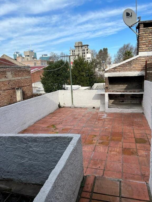 Apartamento muy buena ubicación a 5 cuadras de Mdeo Shopp