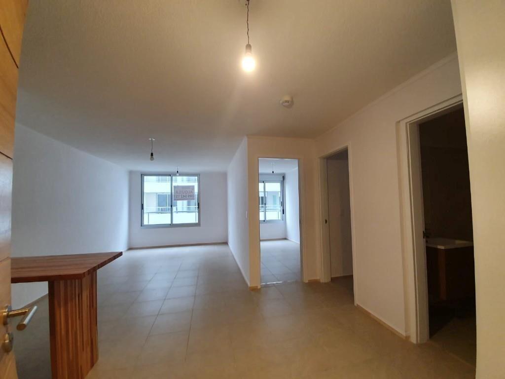 Apartamento 2 dormitorios, garage lugar fijo