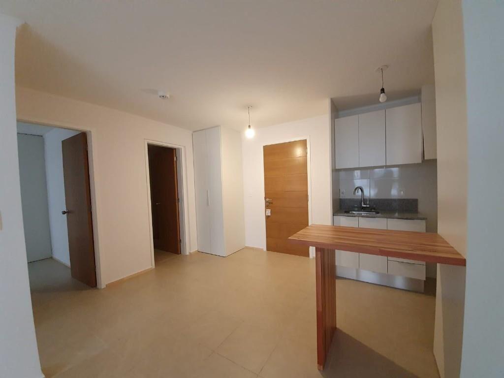 Apartamento 2 dormitorios, garage lugar fijo