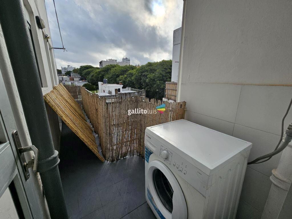 Alquiler Pque.Rodó 3 dormitorios c/muebles,usos múltiples