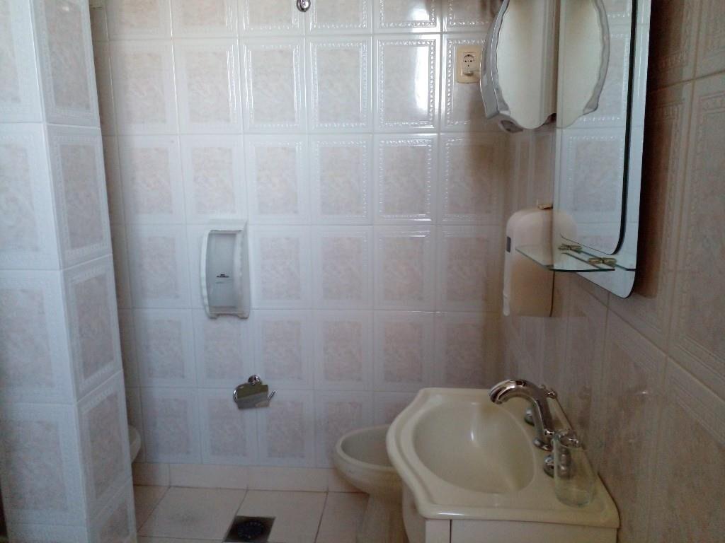 Venta con renta! apartamento de estilo sobre Plaza Cagancha
