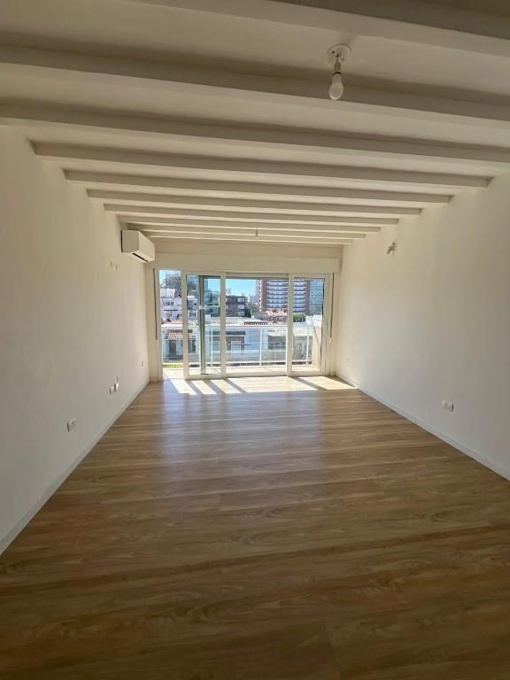 OPORTUNIDAD! APTO 2 DORM CON TERRAZA EXCLUSIVA EN MALVIN!