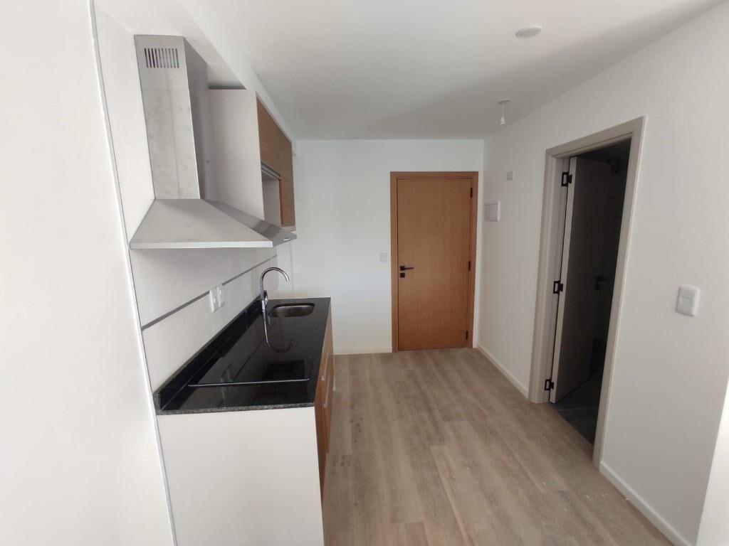 Venta Apartamento Monoambiente En Piso 10 Parque Batlle Omb