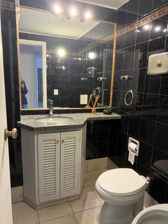 Alquiler Pocitos 3 dormitorios 3 baños +servicio 2 gges