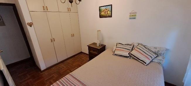 POCITOS. FTE.TZA,L.COM,1DORM,A/A,WIFI.U$S890.T.09963397