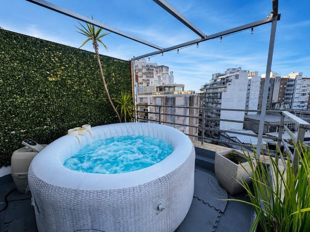 Dueño Vende Penthouse De diseño! 2 dormitorios y vista!