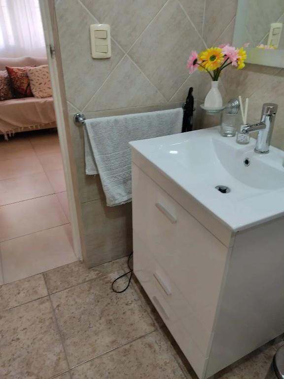 Casa En Venta Al Frente A Nuevo En Calle Dulcinea Y Catala