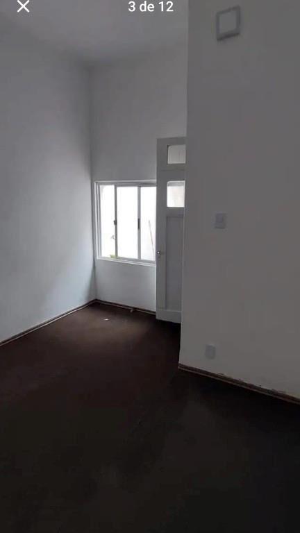 Se alquila Casa PH 2 dorm 1 baño, Calle Marco Bruto, Pocitos