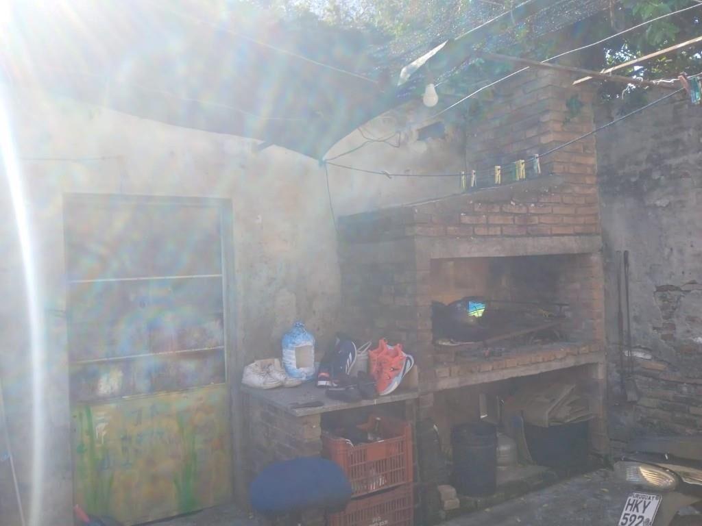 Casa en Centro de Salto a Reciclar. Oportunidad.