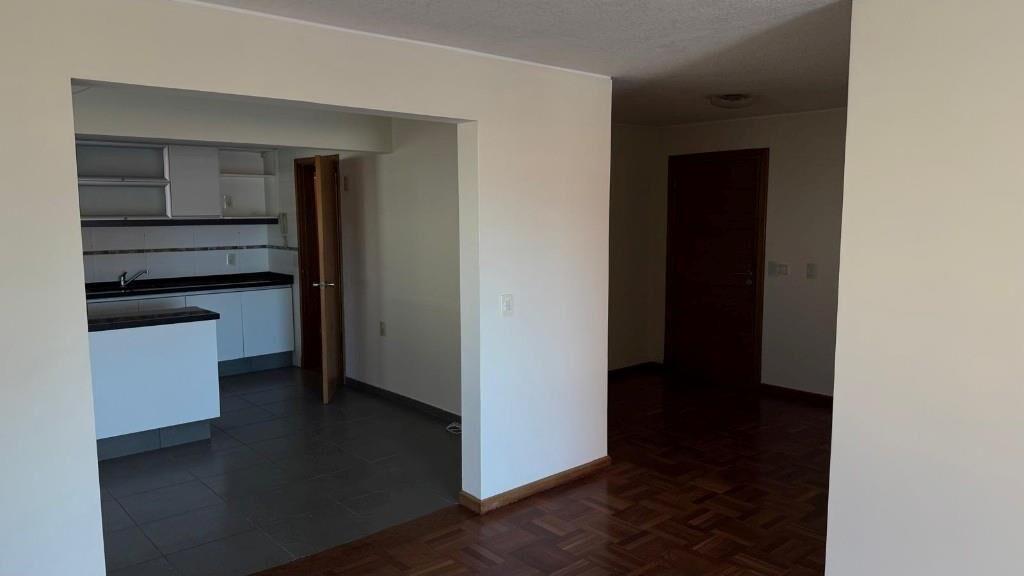 ALQ APTO : 110 m², 3 dormitorios, 3 baños y garaje doble