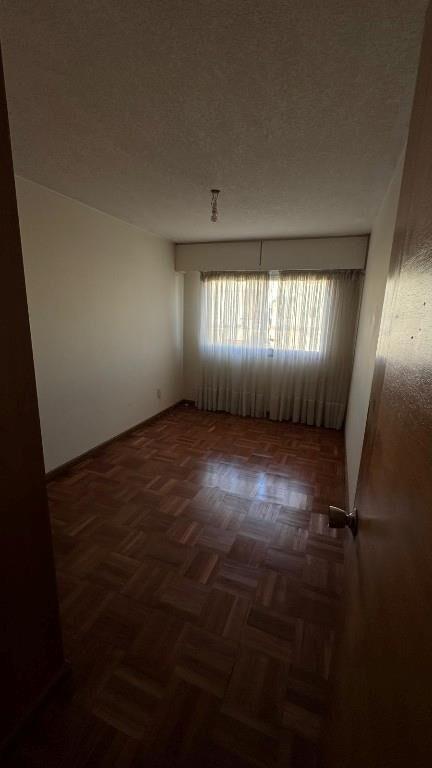 ALQ APTO : 110 m², 3 dormitorios, 3 baños y garaje doble