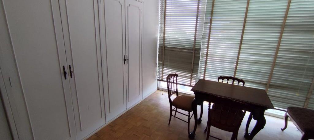 PASOS PZA VARELA, PISO ALTO, CATEGORIA, 128 M2 EDIF.!!!