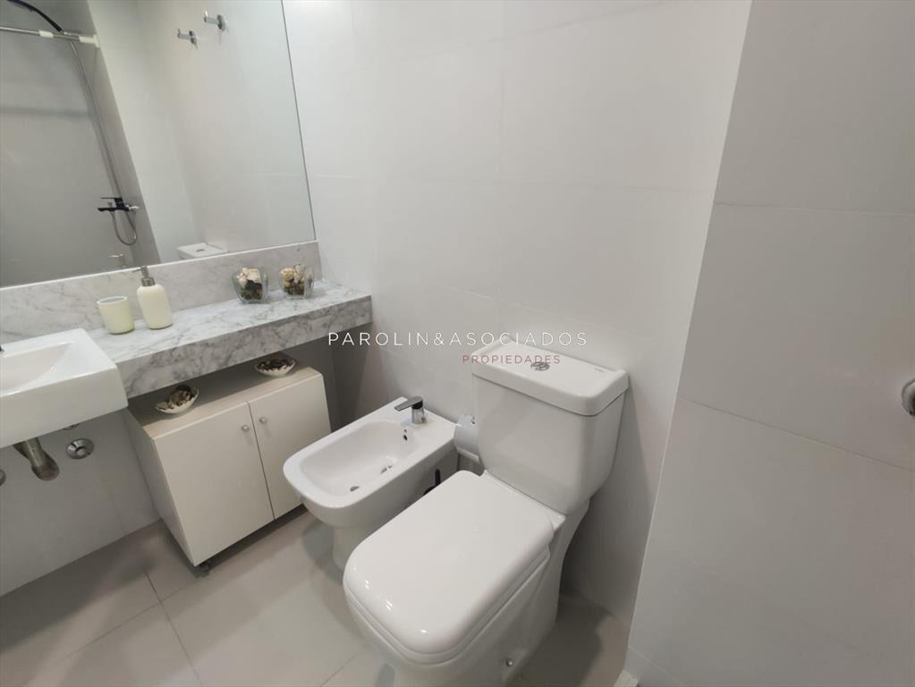 Apartamento en venta en Playa Mansa Punta del