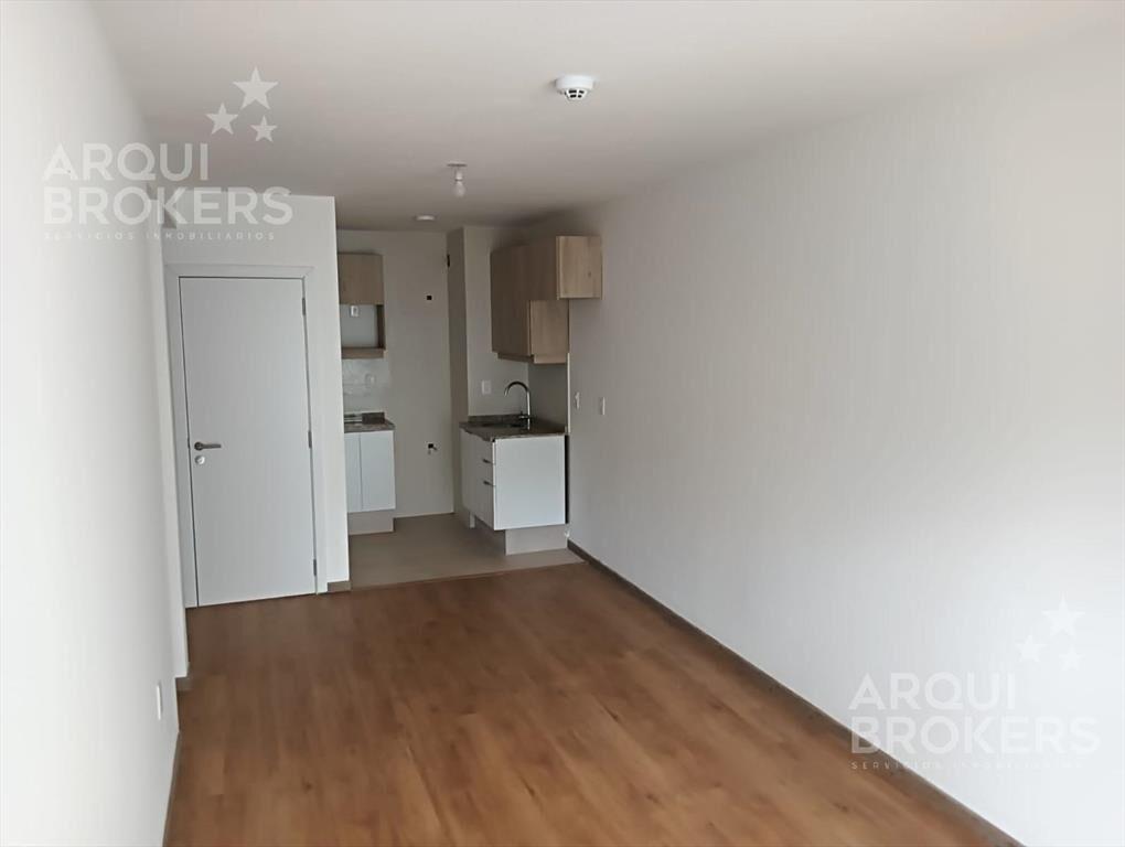 Apartamento monoambiente en venta con garaje incluído en Ag