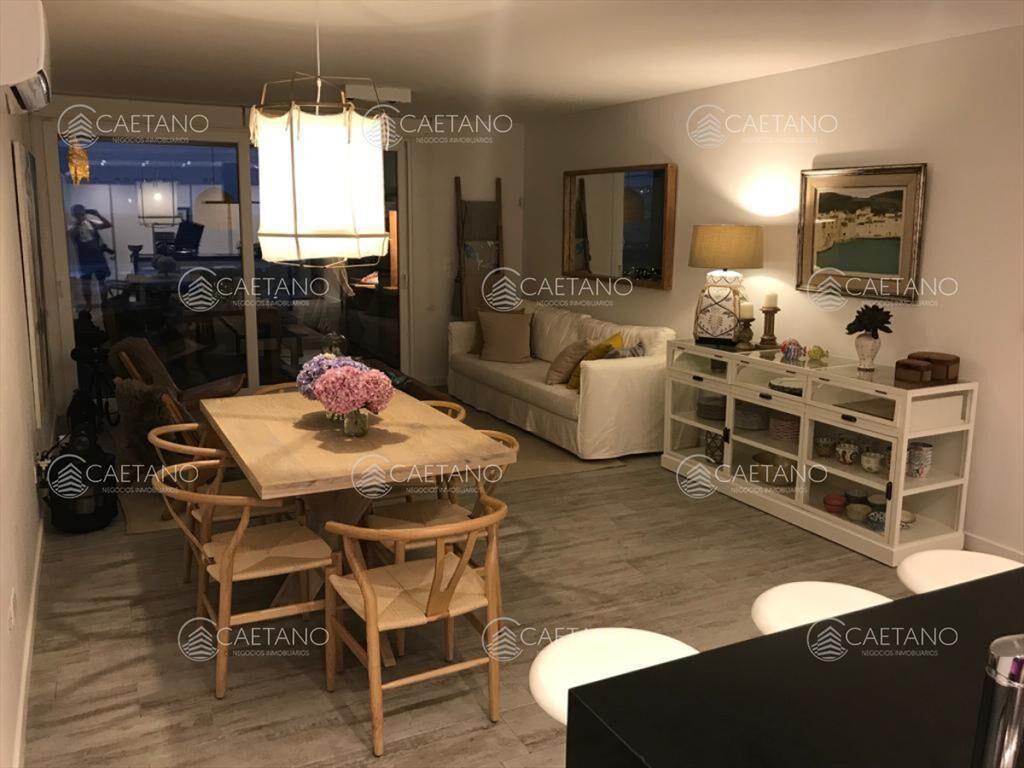 Excelente apartamento en primera linea de