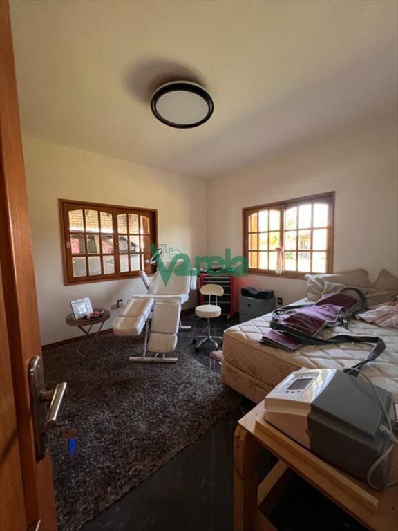 Venta de casa de 4 dormitorios 2 baÃ±os en Bello