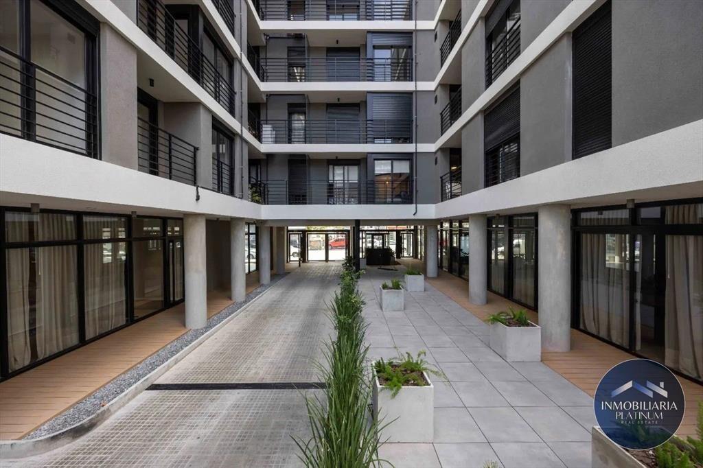 Apartamento en venta c/ cochera en La Blanqueada