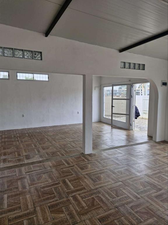 Alquiler anual de local comercial en Las Toscas sobre la Ru