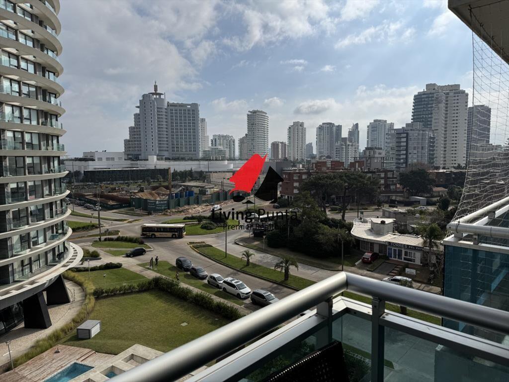 Moderno apartamento en venta a pasos del mar