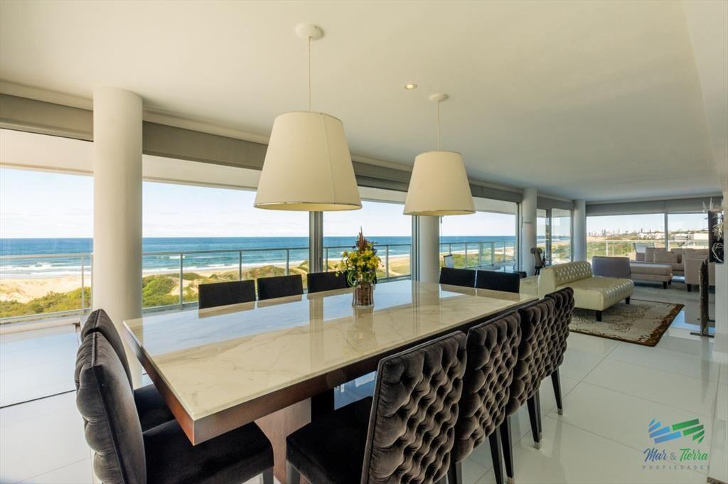 Penthouse duplex 4 dormitorios Playa Brava - del