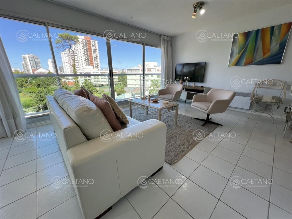 Venta apartamento 2 dormitorios, playa mansa, parada 8