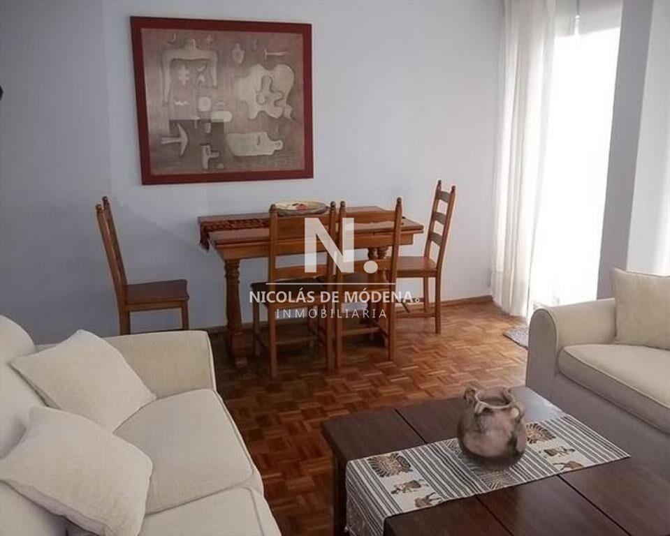 Apartamento de 2 dormitorios
