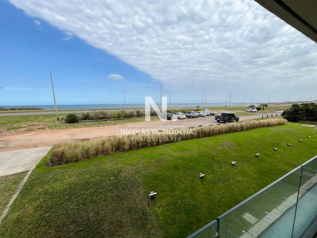 Unidad a estrenar en venta frente al mar, 2