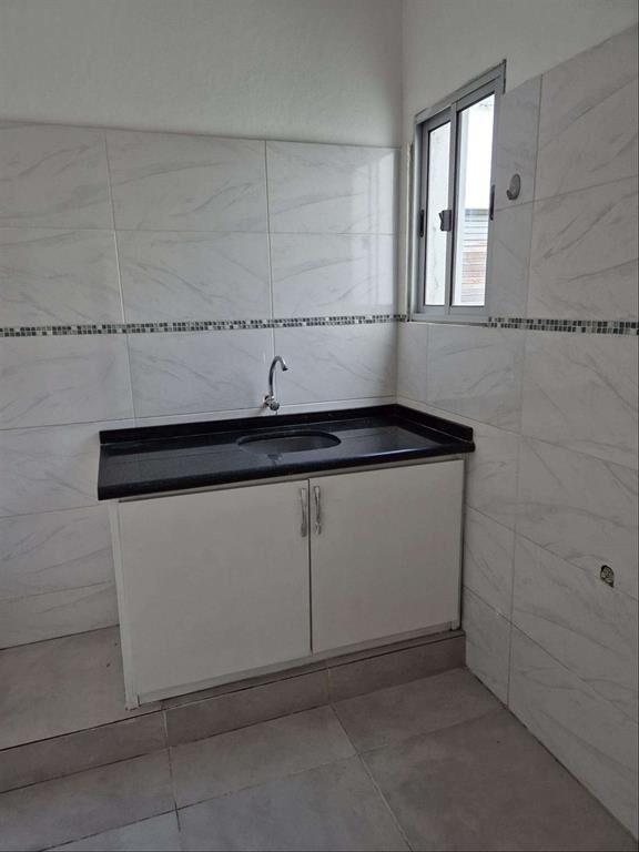ALQUILER DE APARTAMENTO CENTRO A NUEVO. EN SEGUNDO PISO POR