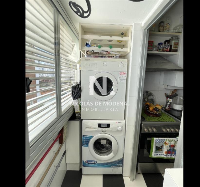 Vende apartamento de 3 dormitorios en Mansa, con