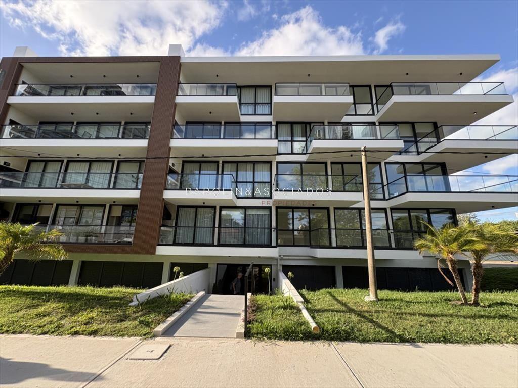 Apartamento de 2 dormitorios en venta, Aidy Punta