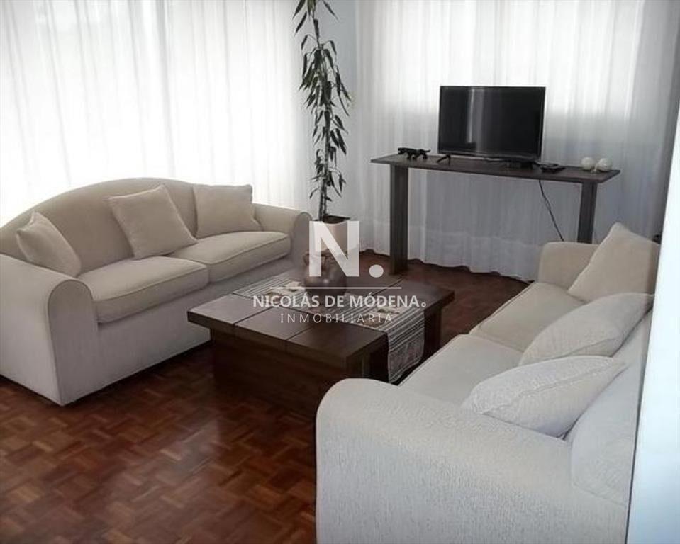 Apartamento de 2 dormitorios