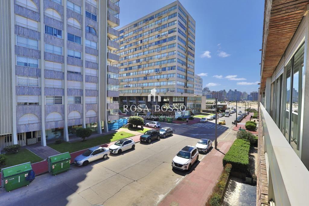Venta de Apartamento en Edificio Porto Santo