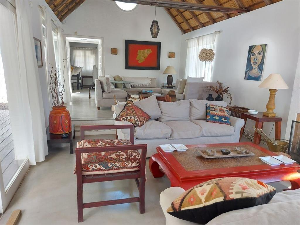 Casa en venta a pocas cuadras de La Posta del Cangrejo y la
