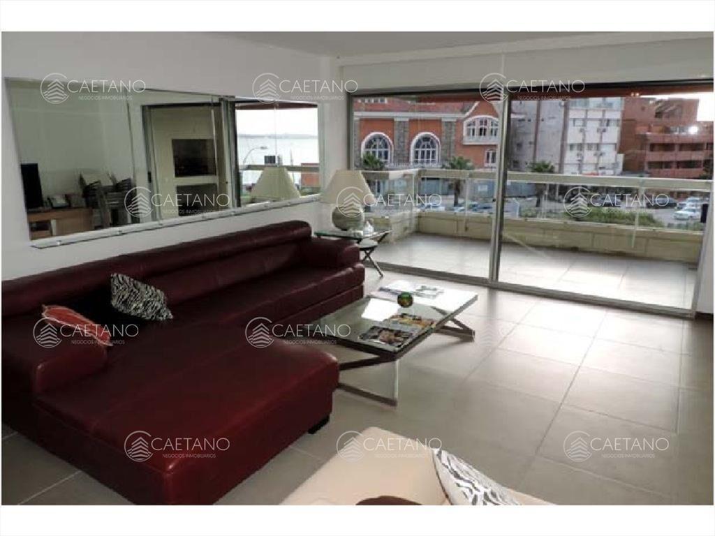 AL MAR CON PARRILLERO,TODOS LOS SERVICIOS, GARAGE