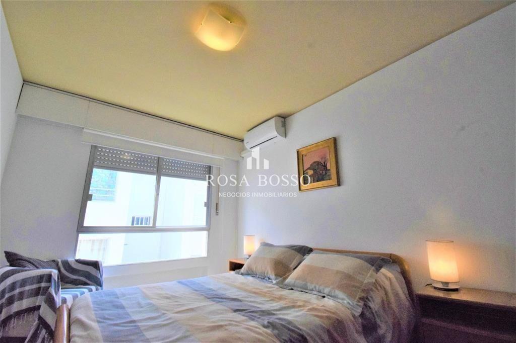 VENTA, Apartamento, 3 dormitorios, con vista, del