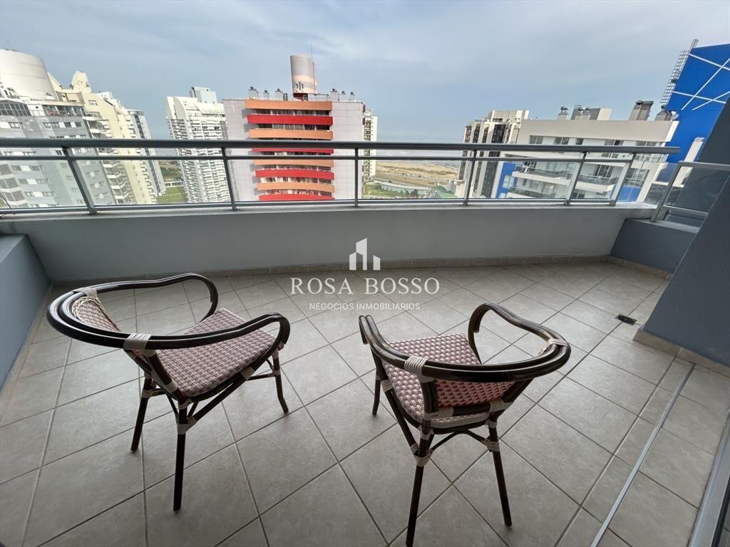 Apartamento venta 3 dormitorios Sobre Chiverta -