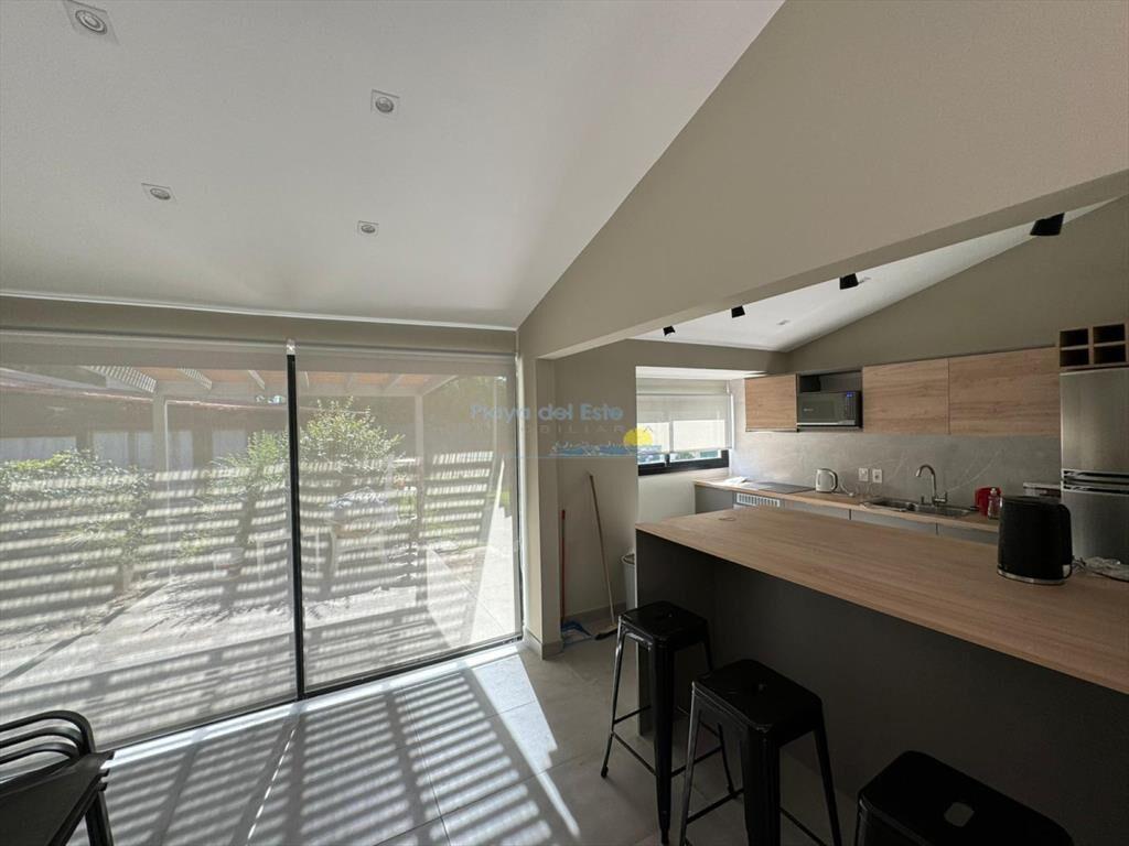 Casas en Venta de 4 dormitorios en San Rafael , ,