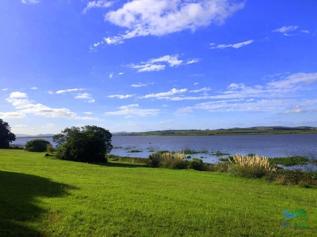 Venta de terreno en Laguna de los Cisnes