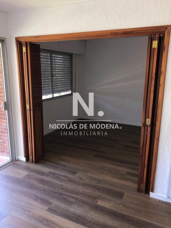 Reciclado !! Vende apartamento de 3 dormitorios