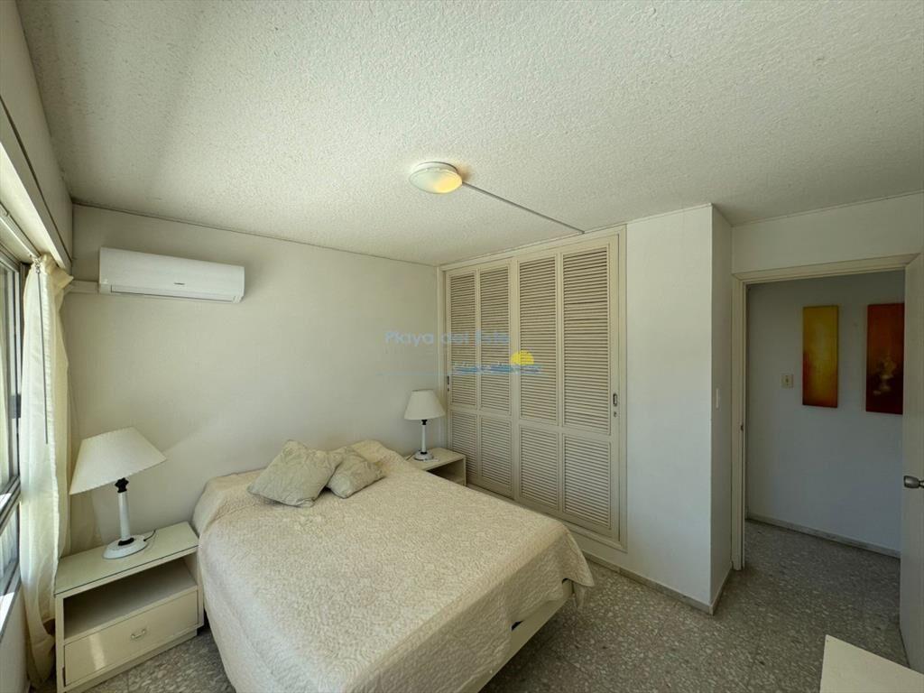 Apartamento en Venta de 3 dormitorios en Torre de