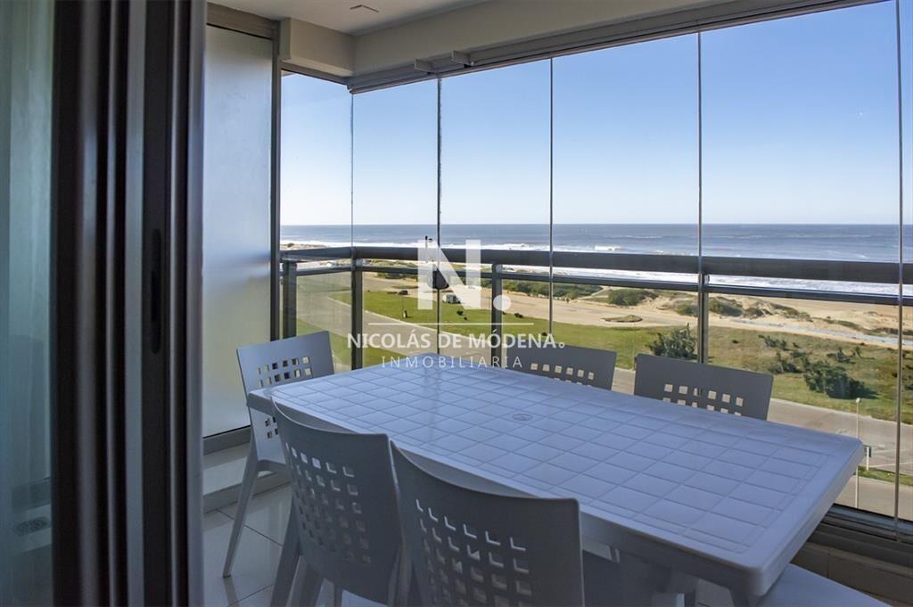 En alquiler apartamento de 3 dormitorios en Brava- Punta de