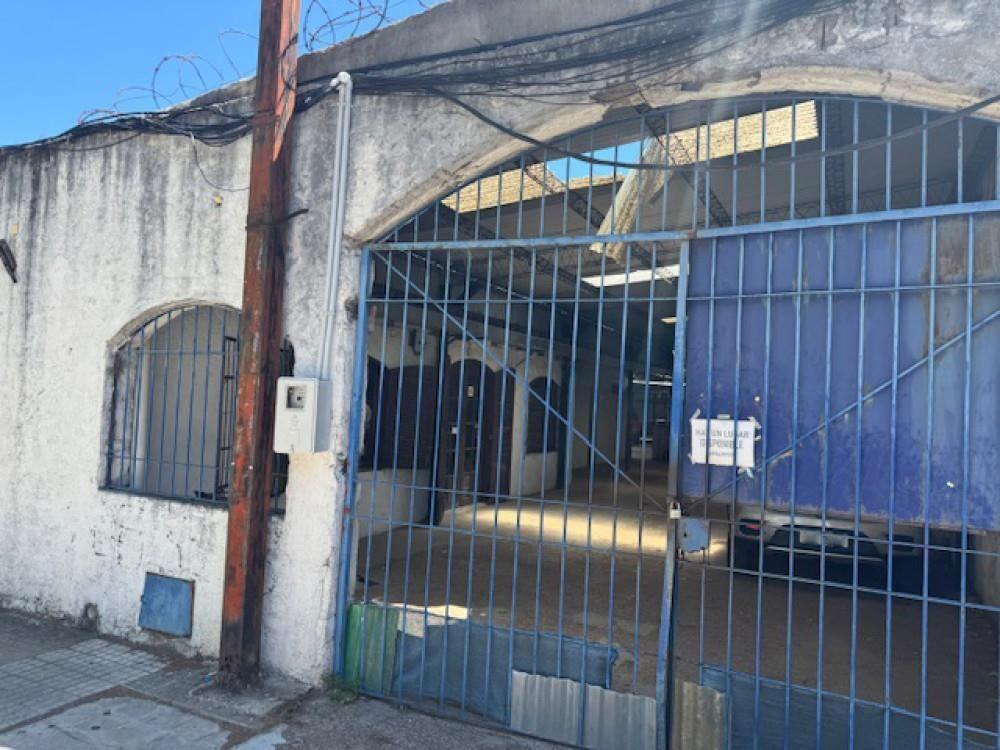Venta local comercial en La Comercial, Inca y Amézaga