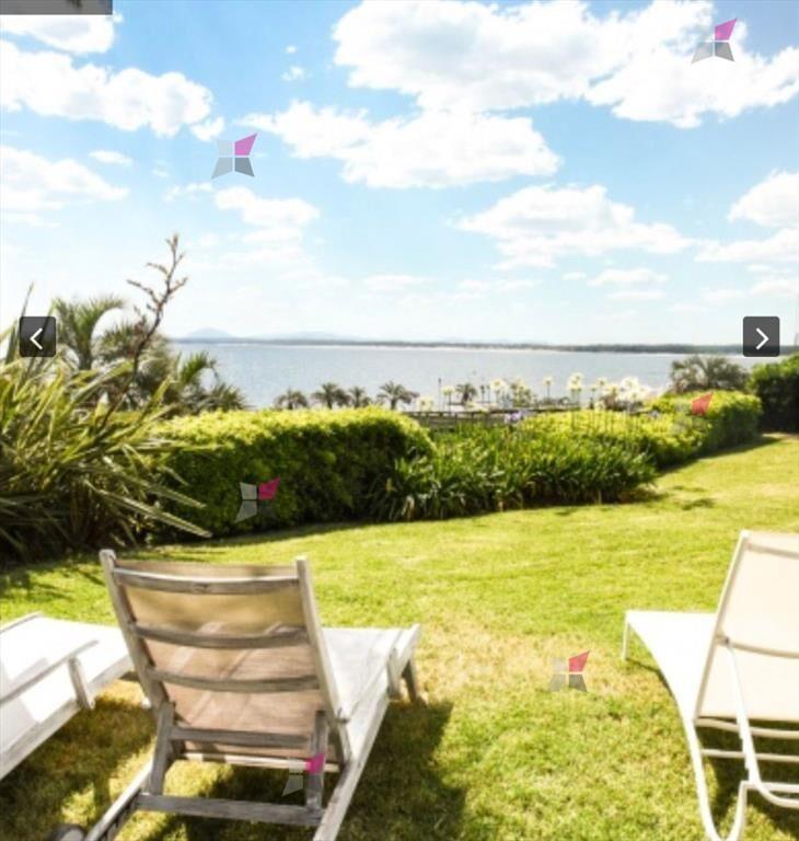 VENTA DE APARTAMENTO DE 3 DORMITORIOS EN PUNTA BALLENA PUNT